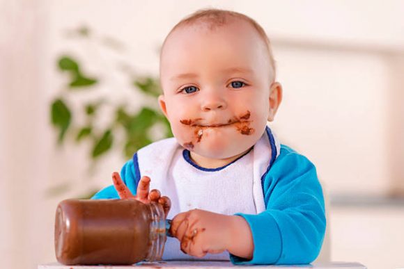 チョコレートは何歳から食べれる 量や種類 海外はいつから大丈夫 赤ちゃんダメな理由は虫歯